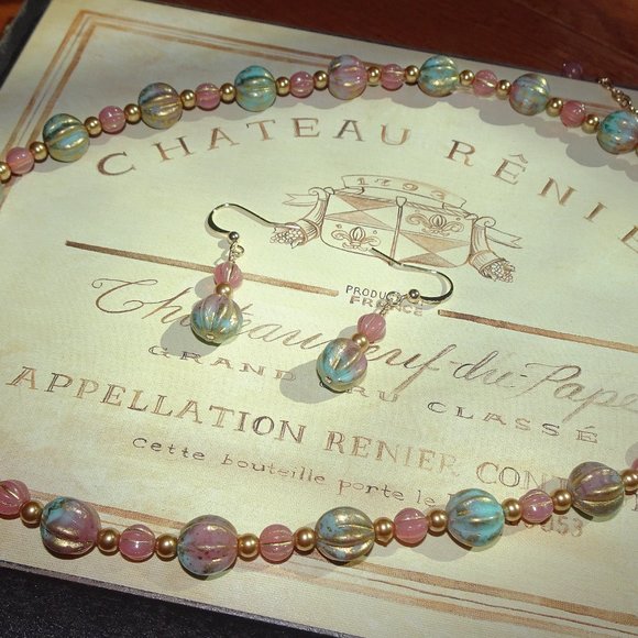 Handmade artisanal necklace & earring set based on gold-washed Czech melon beads - Picture 4 of 5